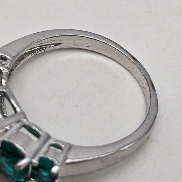 925 Sterling Silver Green Oval 5 Stone Cocktail Ring Size 9 Elegant Formal - Picture 4 of 6
